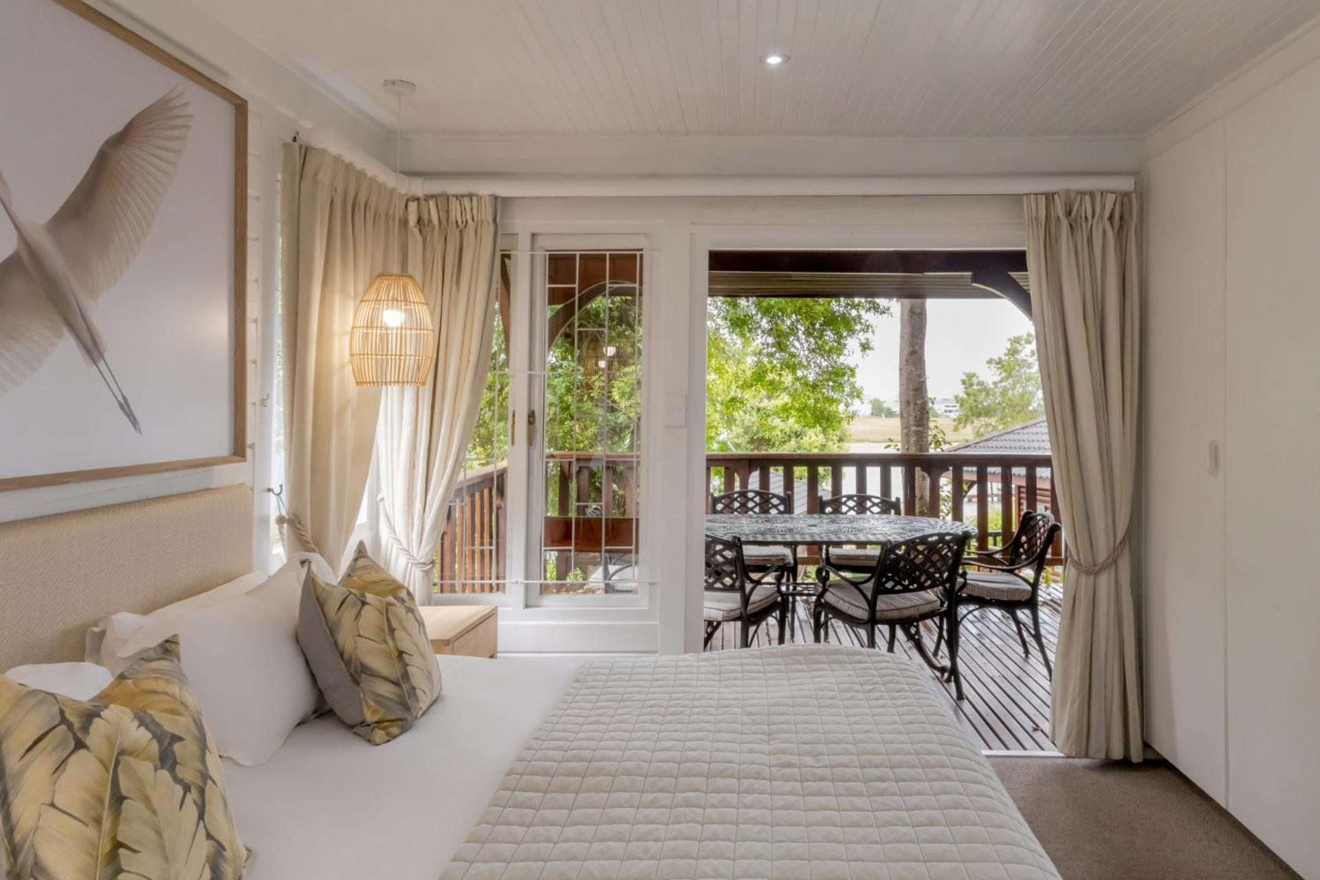 Knysna River Club By First Private Stays Exterior photo